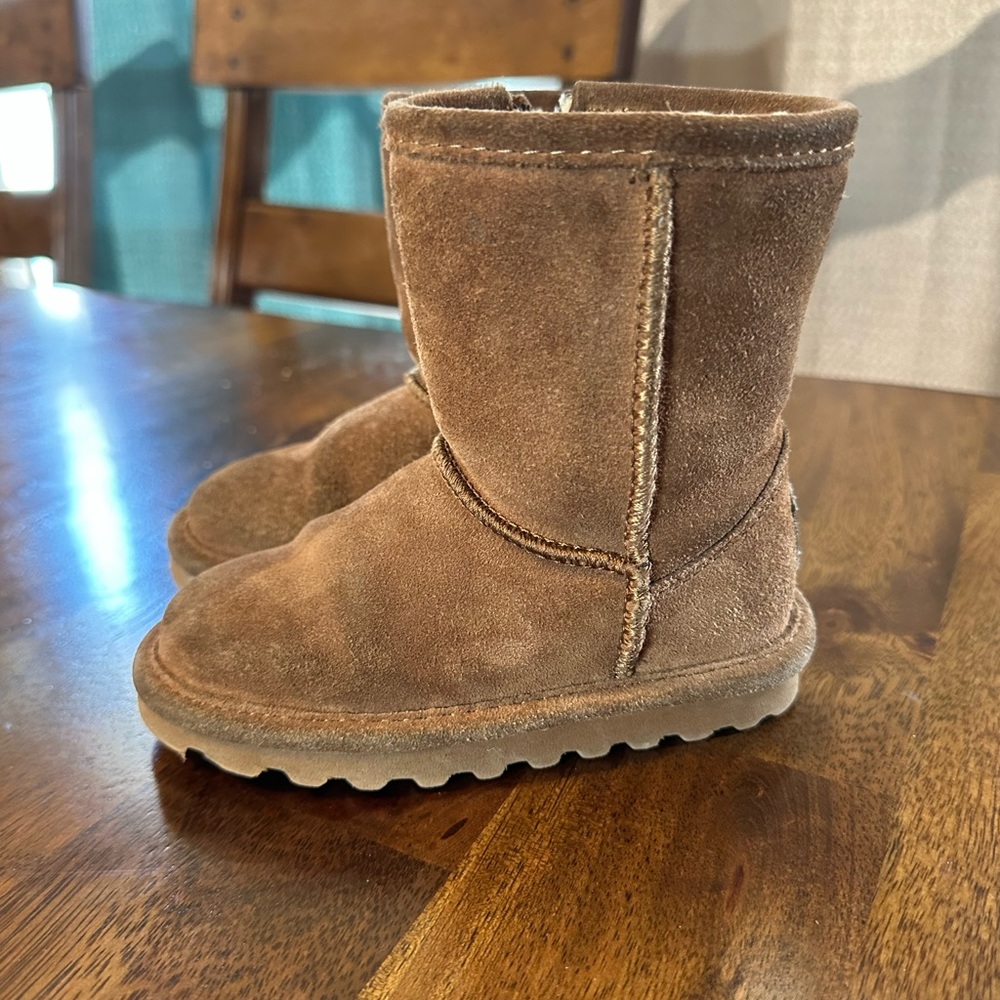 Toddler girls BEARPAW boots